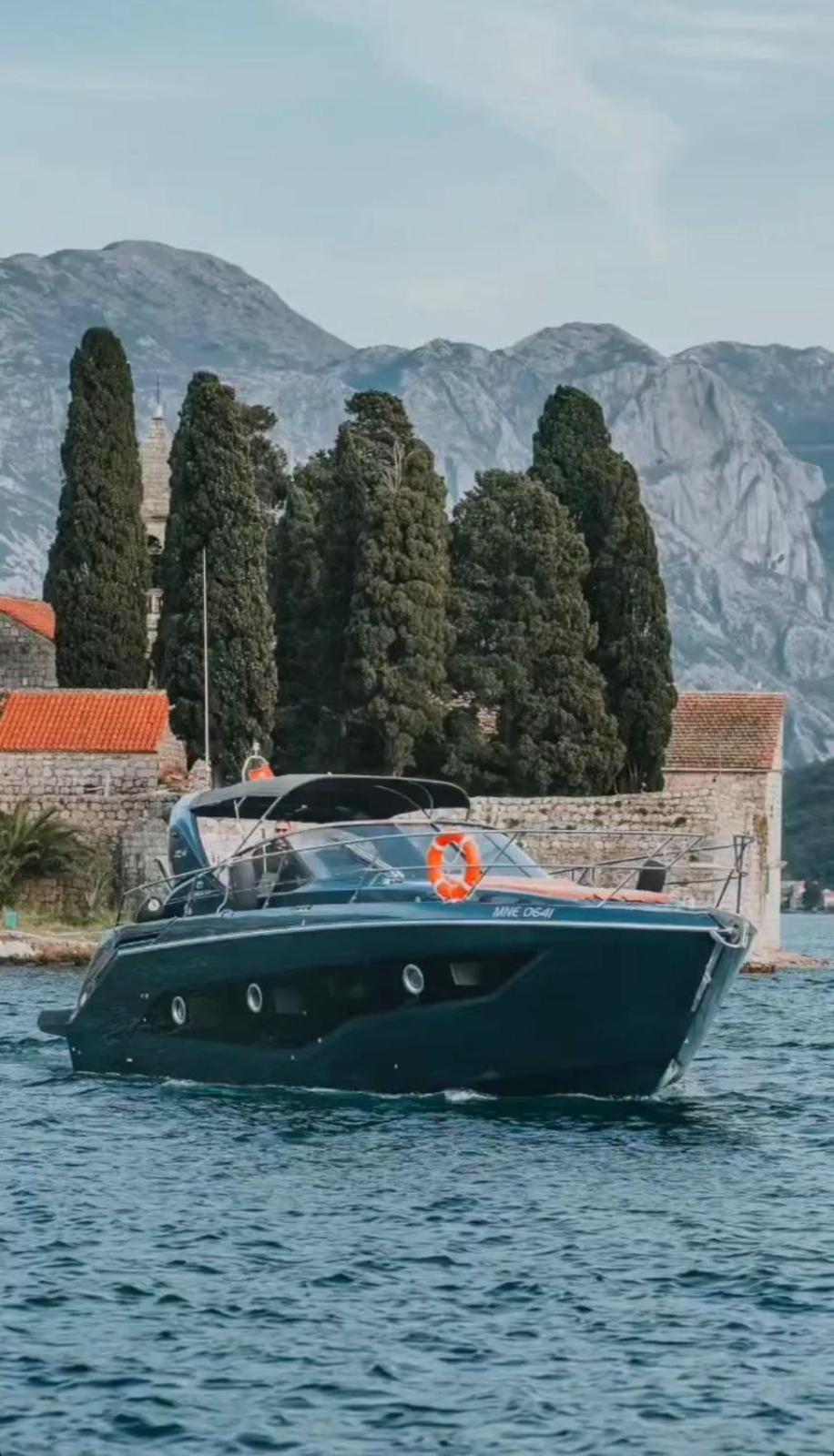 Porto Montenegro Luxury Studio Zeta Тиват Экстерьер фото
